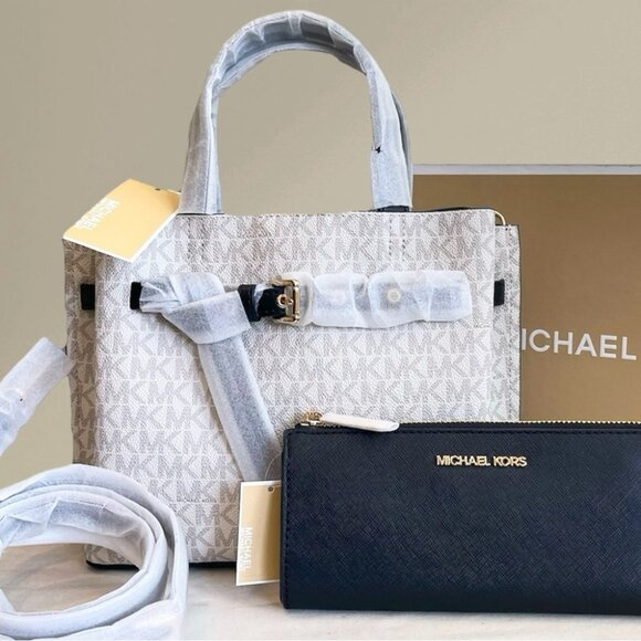 Michael Kors Handbags - 🔥NeW! Michael Kors Emilia Small Satchel & Wallet Set